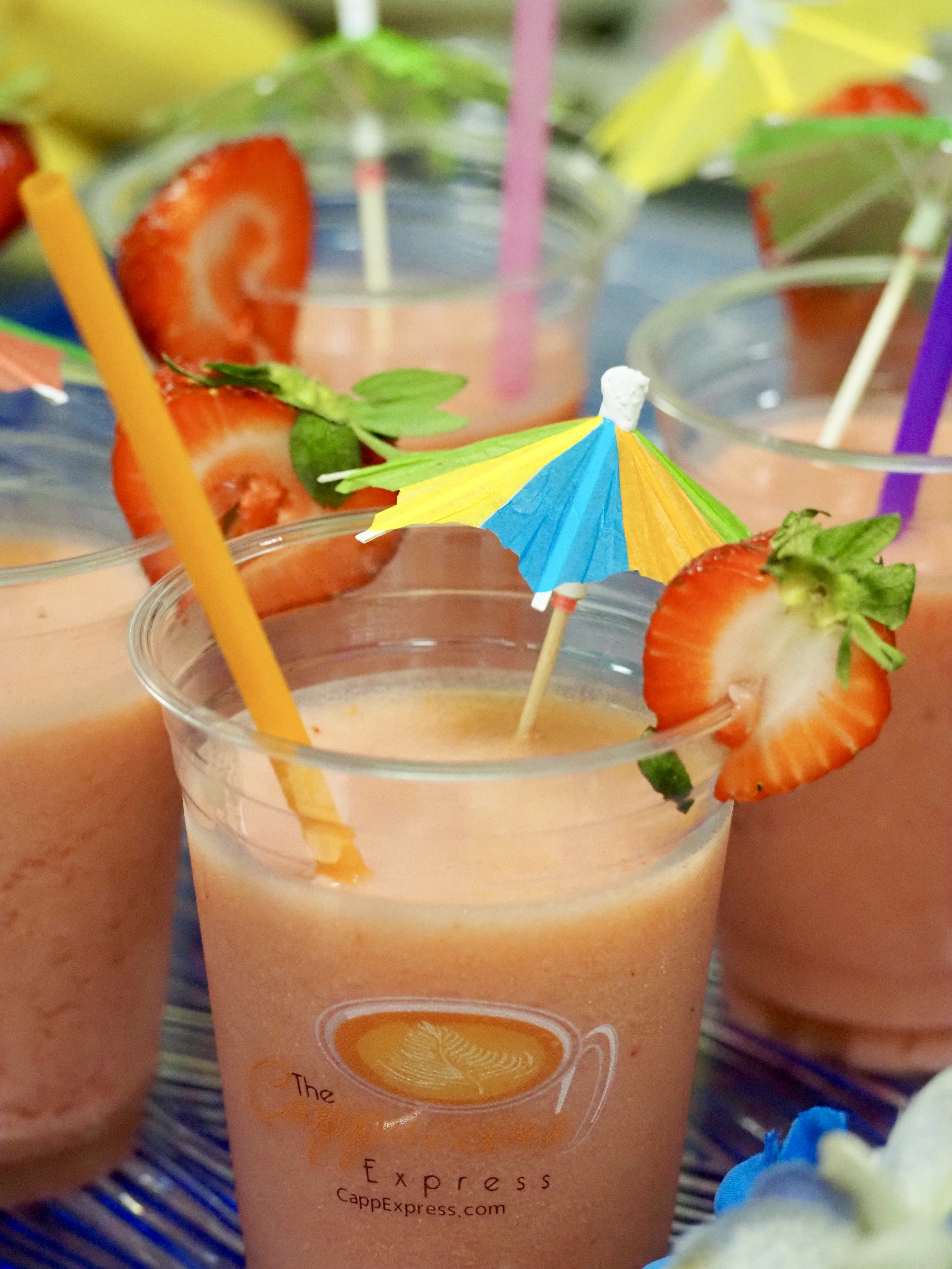 Strawberry Smoothies Closer — The Cappuccino Express Smoothies